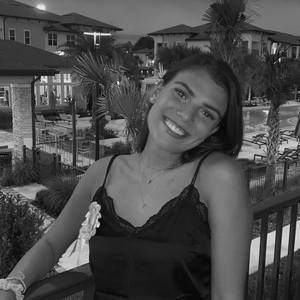 Meet your Posher, Anna